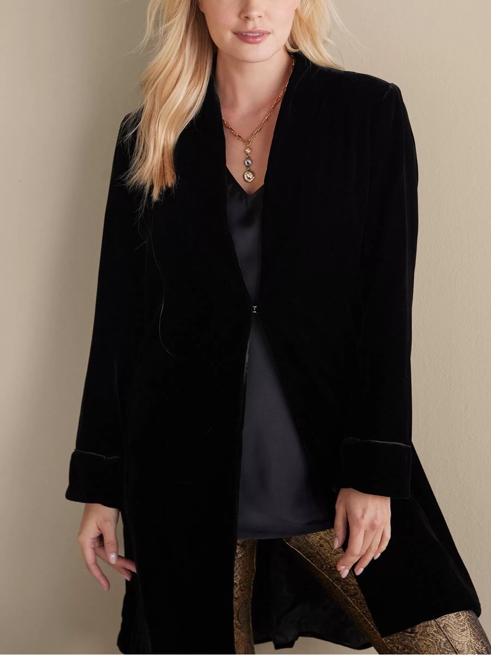Soft Surroundings Women M Black Pockets High-Low Longline Aria Velvet Jacket NWT